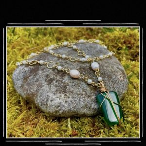 Hand-Wrapped Green Agate & Pearl Chain Necklace